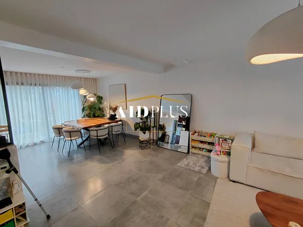Maison 6 pièces 112 m² 