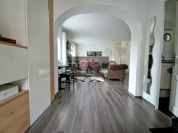 Maison 5 pièces 105 m² 