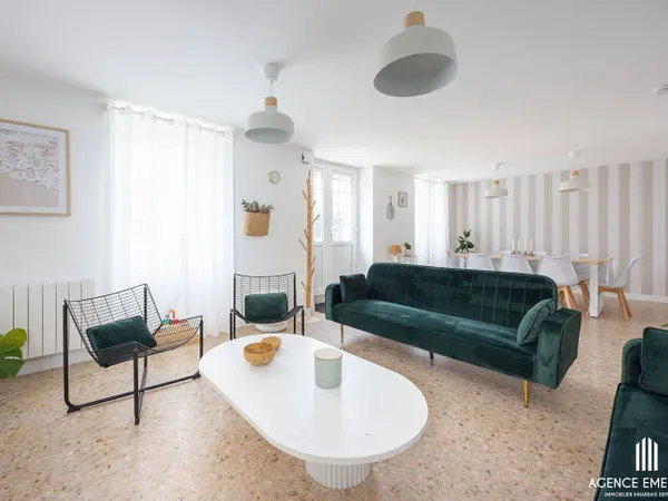 Maison 5 pièces 122 m² 