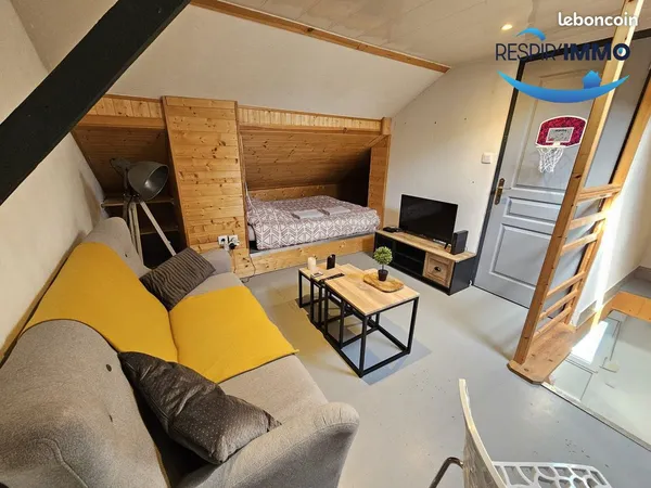 Studio 1 pièce 16 m² 