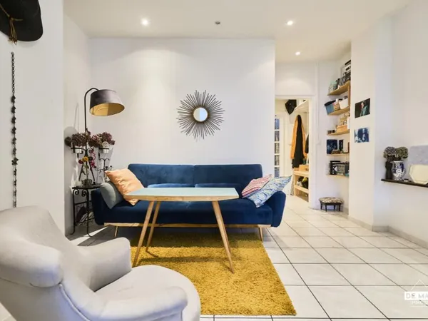 EXCLUSIVITE : T2 EN REZ-DE-JARDIN A PROXIMITE DU METRO ET DES COMMERCES ! 