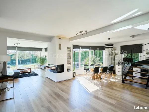 Maison 5 pièces 140 m² 