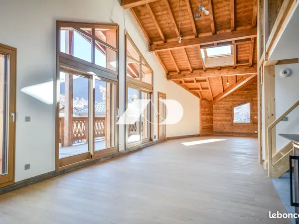 Appartement 5 pièces 145 m² 
