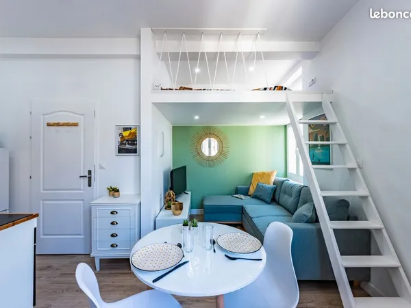 Joli studio meublé près de la mairie 