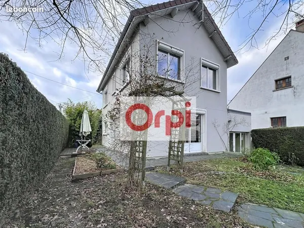 Maison 5 pièces 104 m² 