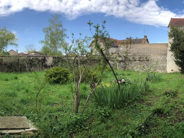 Terrain constructible 398 m² 
