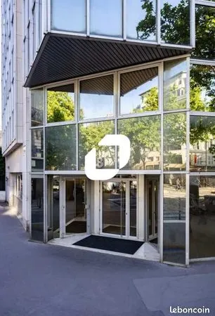 Bureaux 115 m² 