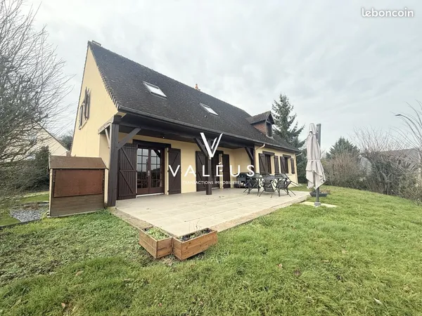 Maison 11 pièces 195 m² 