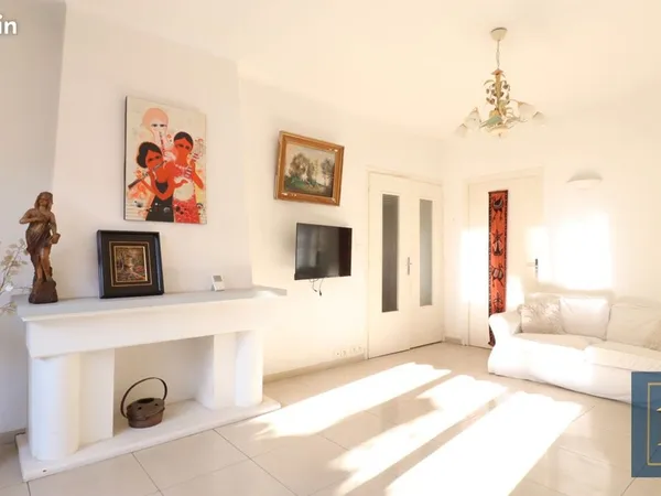 Appartement 3 pièces 79 m² 