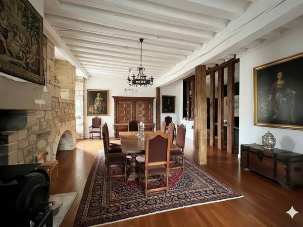 Maison 7 pièces 206 m² 