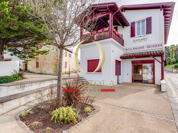 Maison 5 pièces 270 m² 