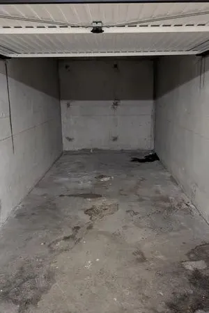 Garage double sous sol sécurisé Charpennes 
