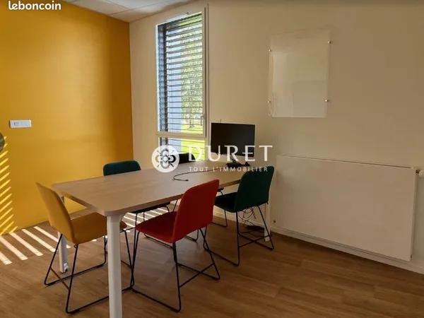 Bureaux 38 m² Fontenay-le-Comte 