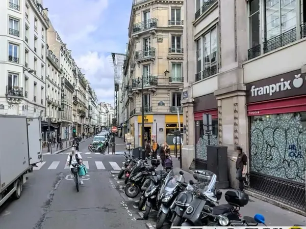 Local commercial 289 m² 