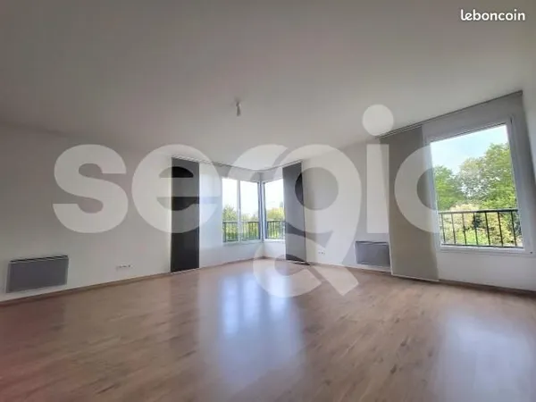 Appartement 3 pièces 74 m² 