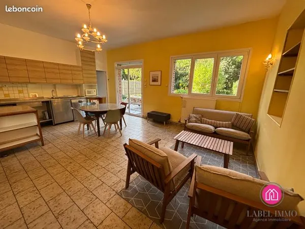 Maison 3 pièces 130 m² 