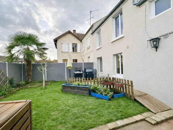 Maison 5 pièces 76 m² 