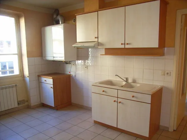 LOCATION T4 RODEZ SANS FRAIS D'AGENCE 