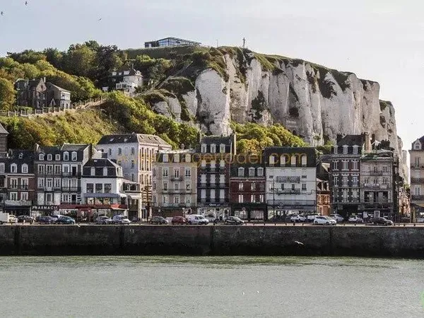 Maison 5 pièces 102 m² 