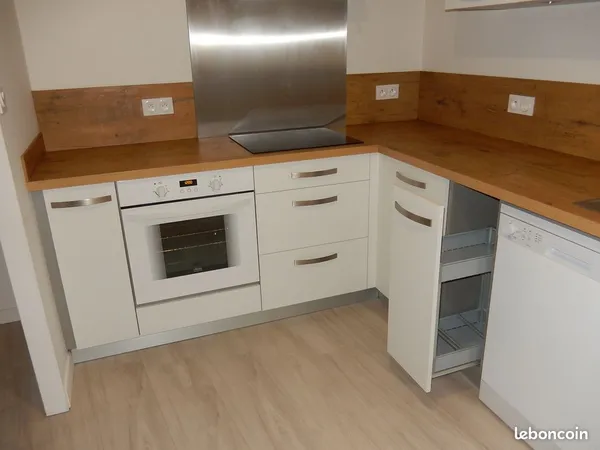APPARTEMENT HAGETMAU 3 chambres 