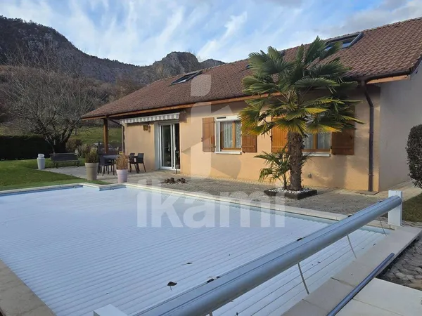 Maison 6 pièces 149 m² 