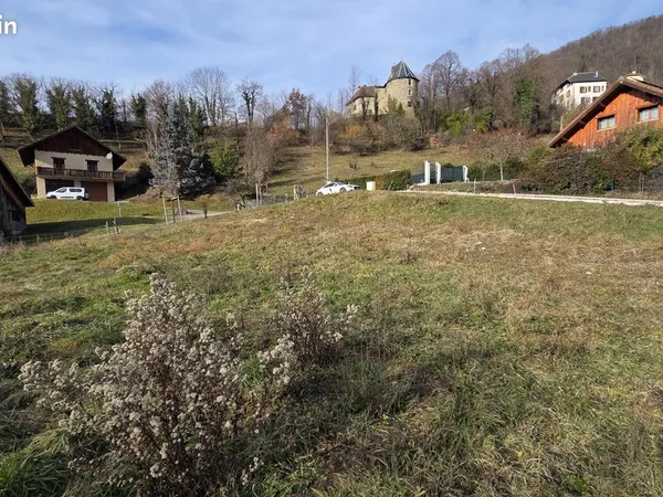 Terrain 447 m² Laval En Belledonne 