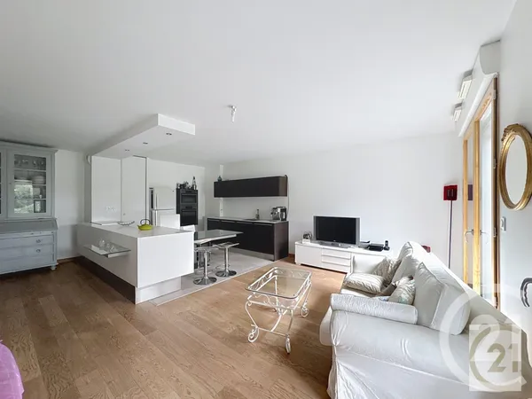 Appartement 3 pièces 77 m² 