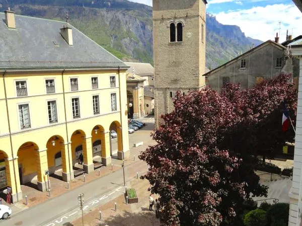 Appartement 3 pièces 77 m² 