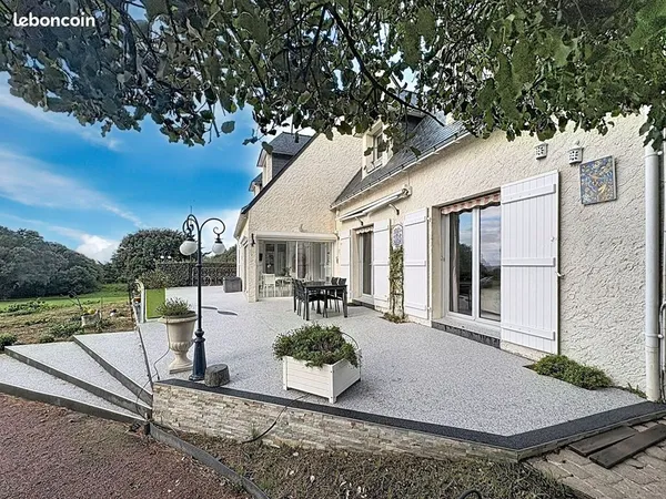 Maison 7 pièces 198 m² 