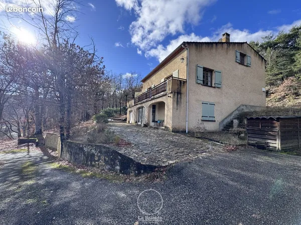 Maison 5 pièces 148 m² 