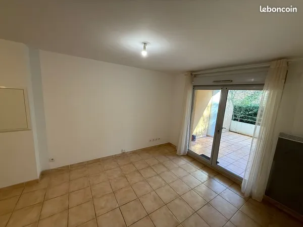 T2 avec grande terrasse - Parc de l'Hippodrome (Route des Milles) 