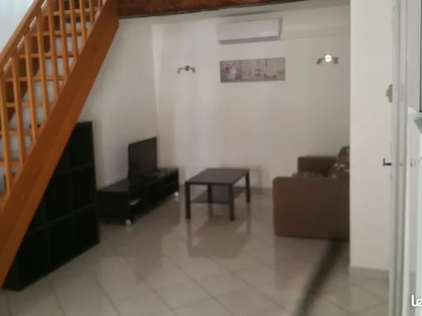 Loue appartement T2 