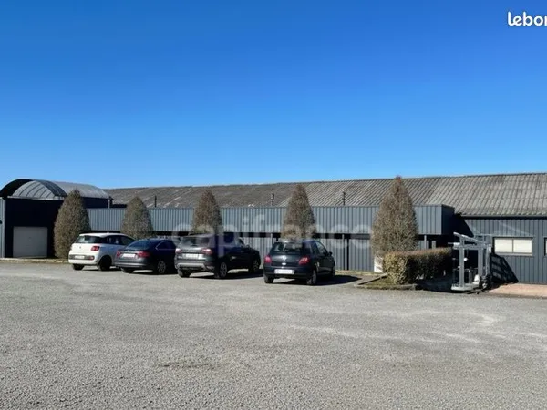 Local d'activité 1 460 m² 