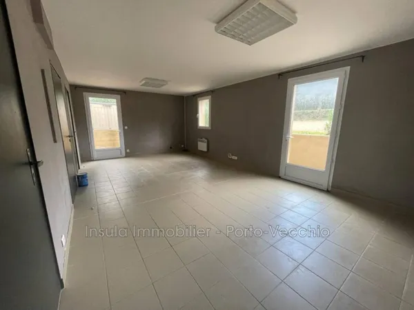 Bureau 46 m² 