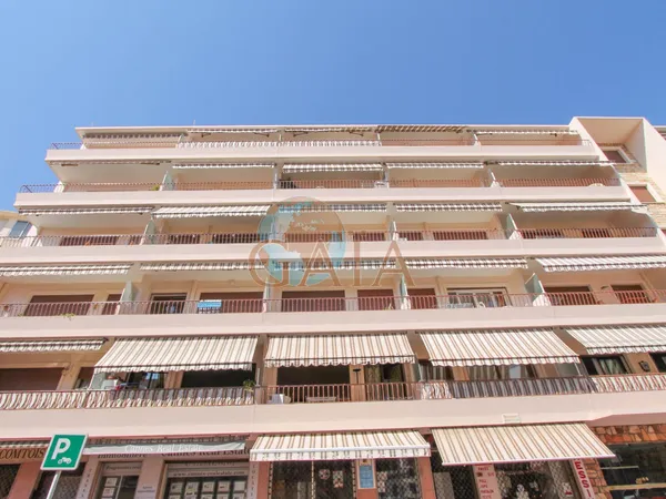 EXCLUSIVITE CANNES MONTFLEURY T1 DE 33 M2, TERRASSE SUD, PR 