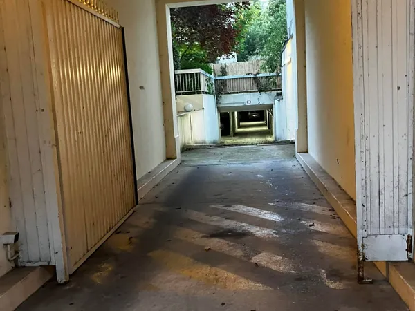 Loue parking 