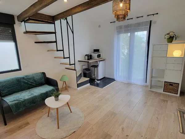 Loue studio avec mezzanine idéal jeune pro ou étudiant 