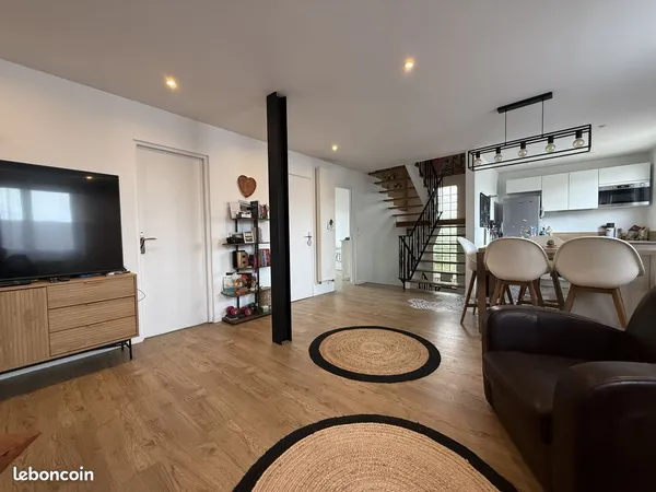 Propriété 5 pièces 115 m² 