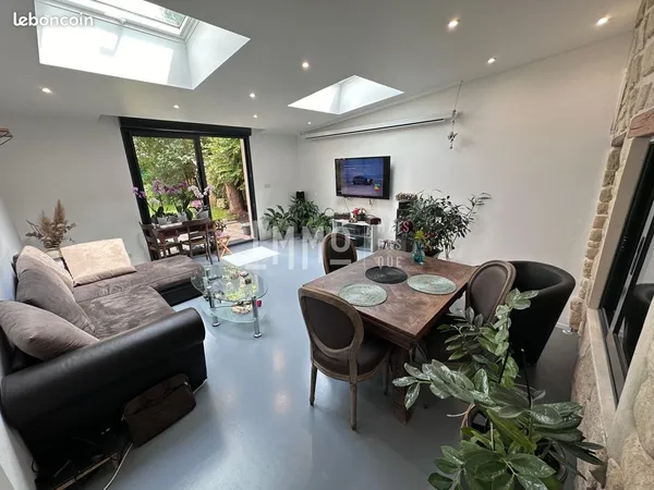 Maison 5 pièces 146 m² 