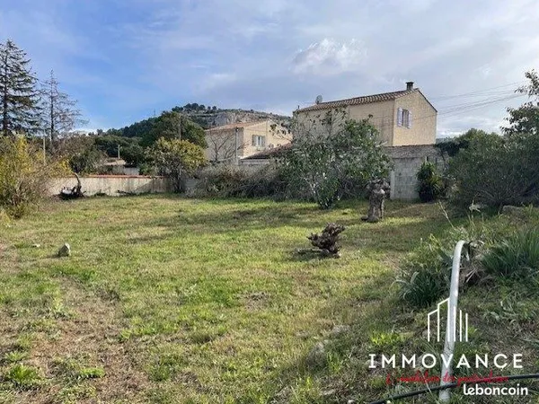 Terrain 420 m² Gignac-la-Nerthe 
