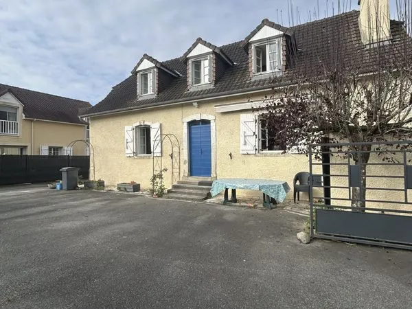 Maison 6 pièces 132 m² 