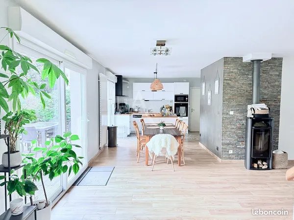 Maison 6 pièces 160 m² 