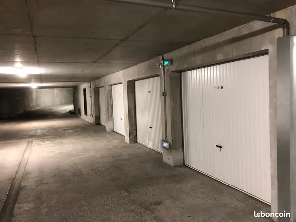 Loue Garage Annecy Le Vieux en sous-sol sécurisé 