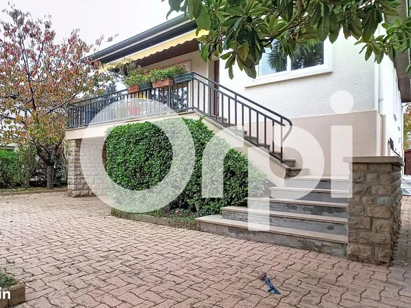 Maison 5 pièces 120 m² 