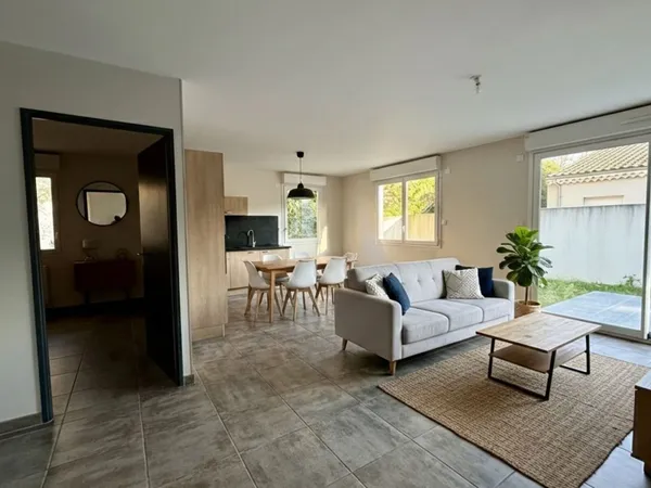 Maison 2 pièces 80 m² 