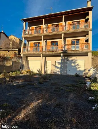 Appartement 3 pièces 77 m² 