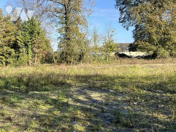 Terrain 1606 m² 