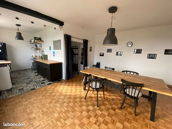 Duplex 6 pièces 106 m² 