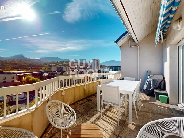 Triplex 5 pièces 125 m² 