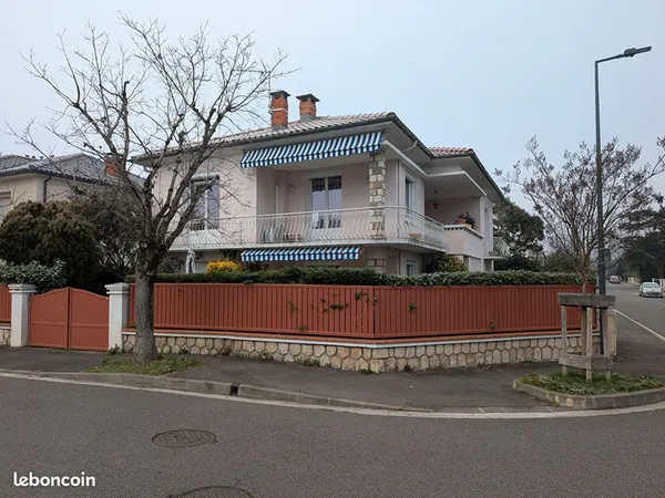 Maison 5 pièces 152 m² 